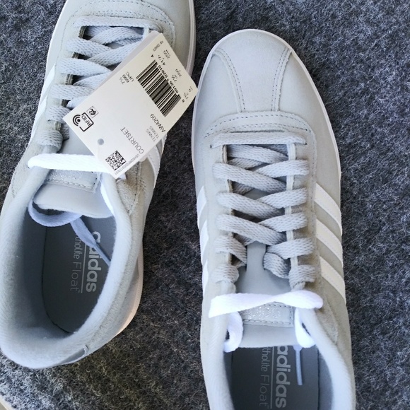 LAST 1 IN STOCK🆕ADIDAS COURTSET SNEAKERS🆕⚓ - Picture 3 of 7